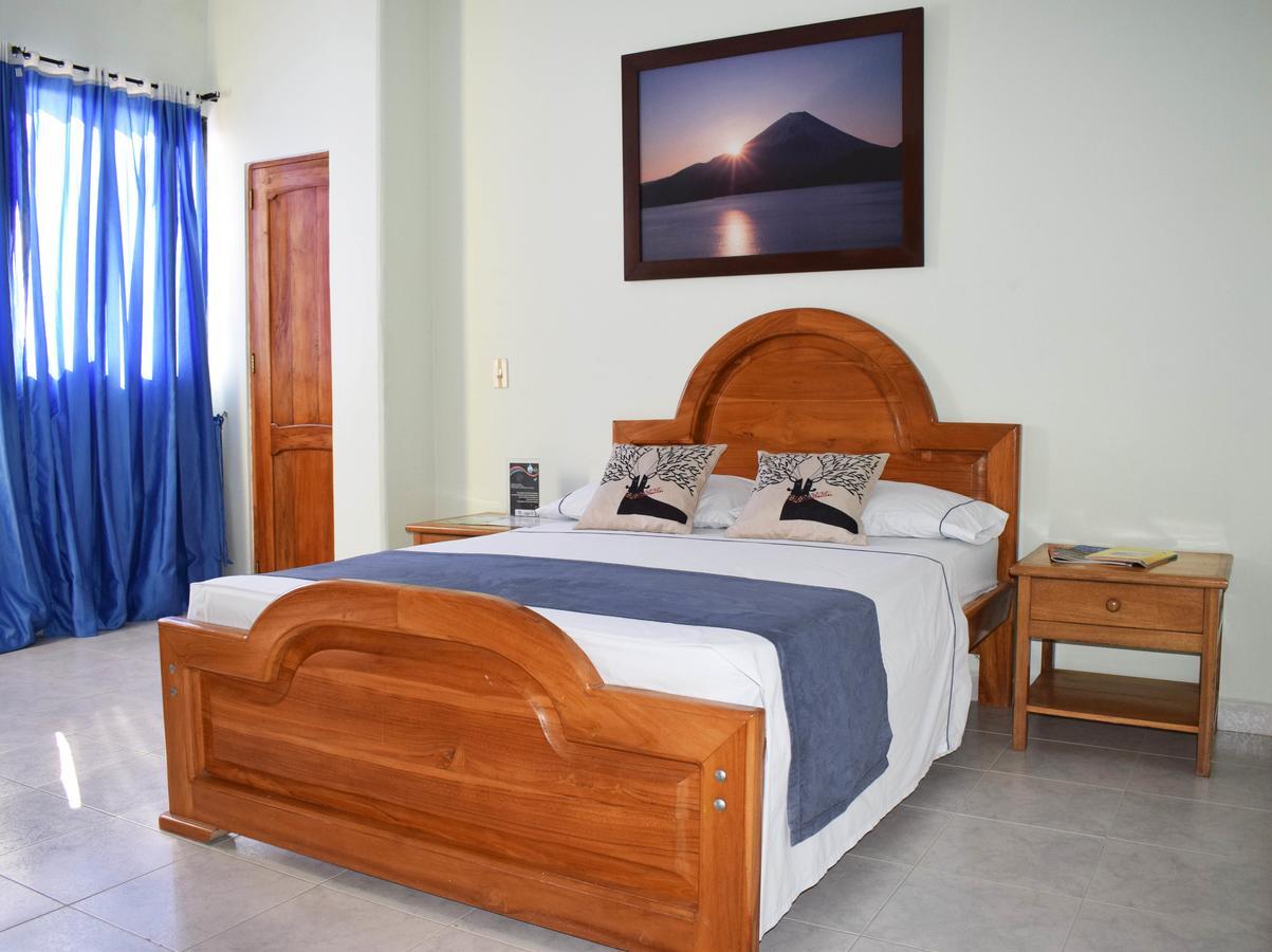 Hotel Punta De Aguila Necoclí Kültér fotó