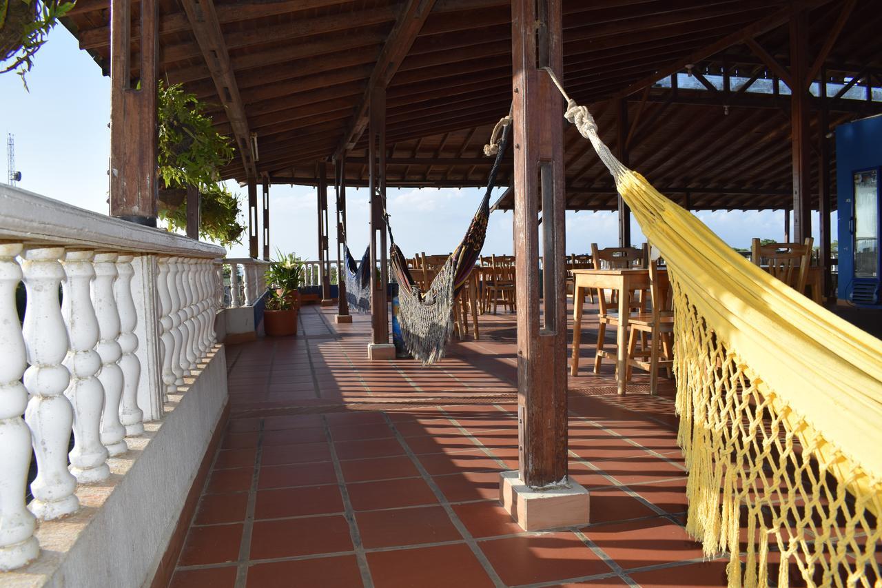 Hotel Punta De Aguila Necoclí Kültér fotó