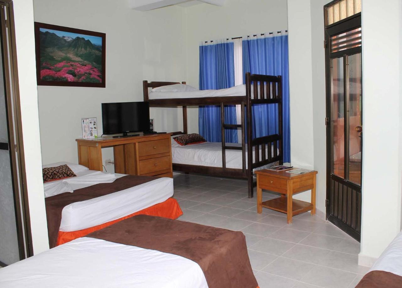 Hotel Punta De Aguila Necoclí Kültér fotó